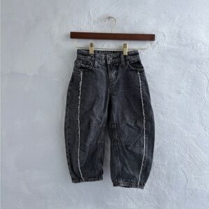 Gap Kids Super Soft Mid Rise Horseshoe Barrel Leg Jeans